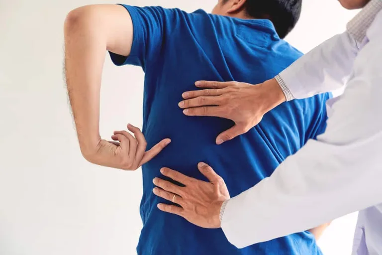 Auto accident chiropractor treating a patient in Orlando